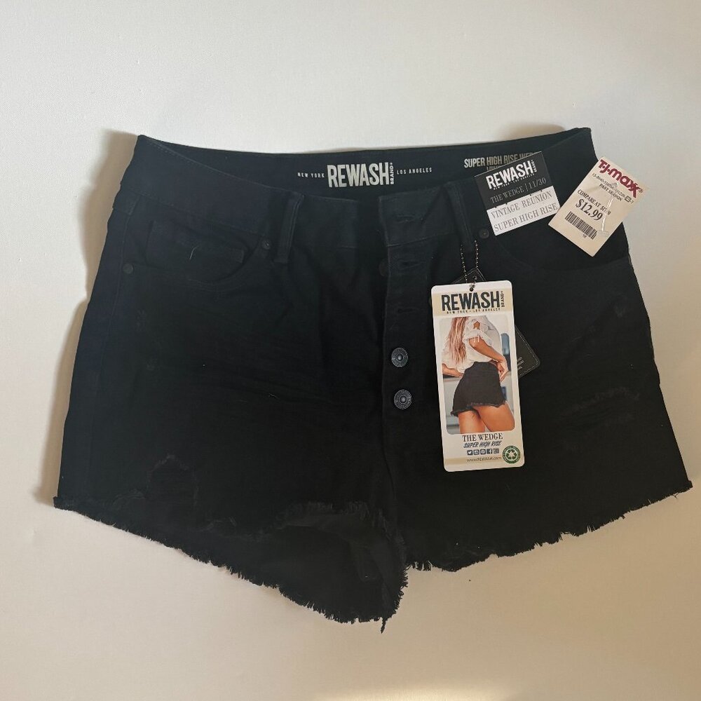 Rewash “The Wedge” Super High Rise Shorts |  NWT